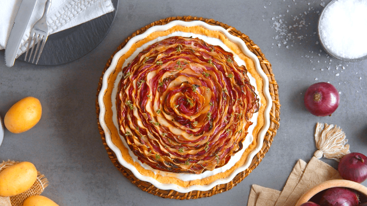 Zwiebelkuchen mit Mürbeteig: besser als der Klassiker vom Blech ...