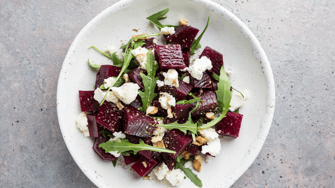 Kulinarische Harmonie pur: Rote Bete mit Feta aus dem Ofen ...