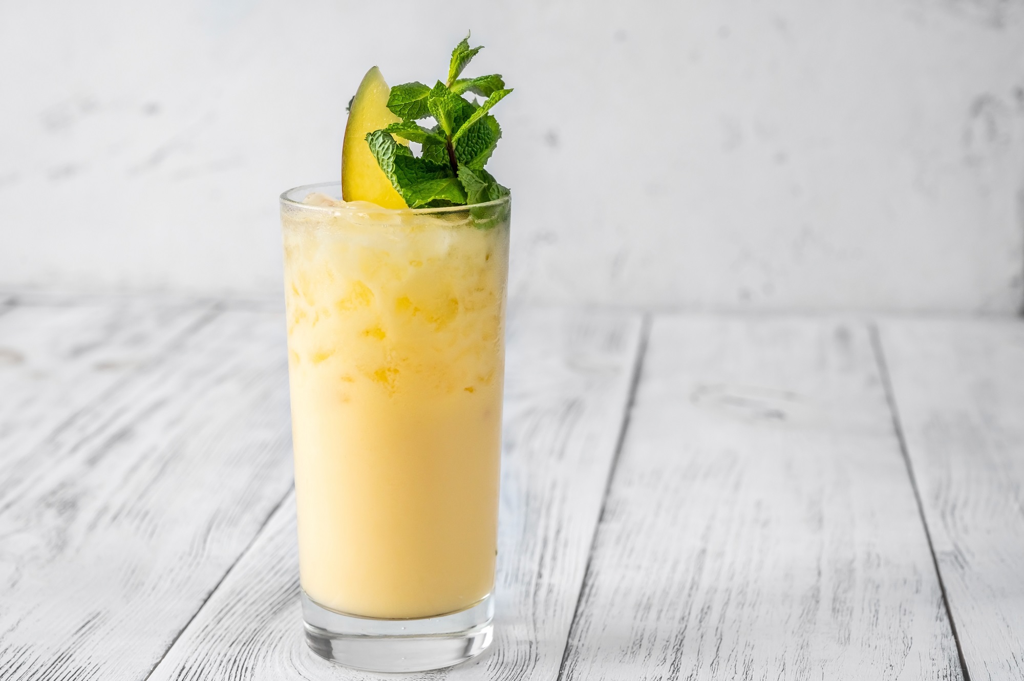 Alkoholfreier Mango-Cocktail: Rezept für Genuss ohne Promille ...