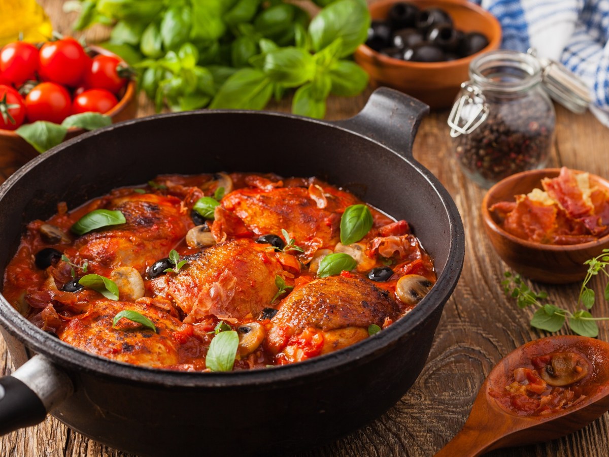 Chicken Cacciatore: Probiere die geschmorte italienische Hähnchenbrust