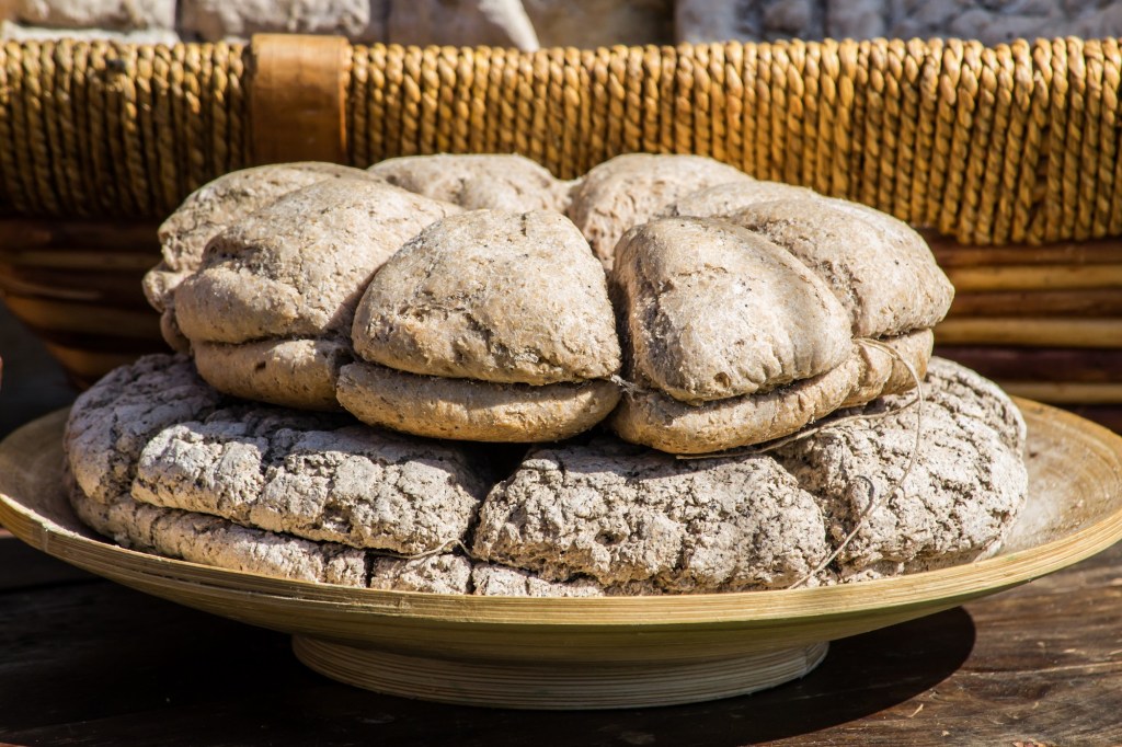 Das Grundnahrungsmittel in Pompeji war Brot.