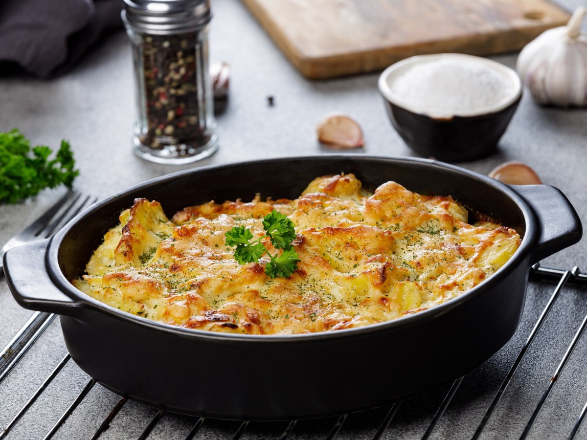 Knoblauch-Kartoffelauflauf: schmeckt besonders an kalten Tagen