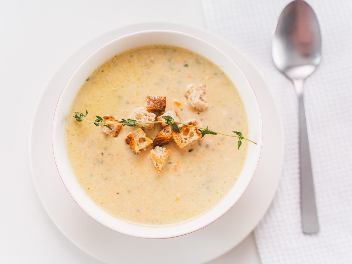 Diese Parmesan-Suppe ist zum Weglöffeln gut