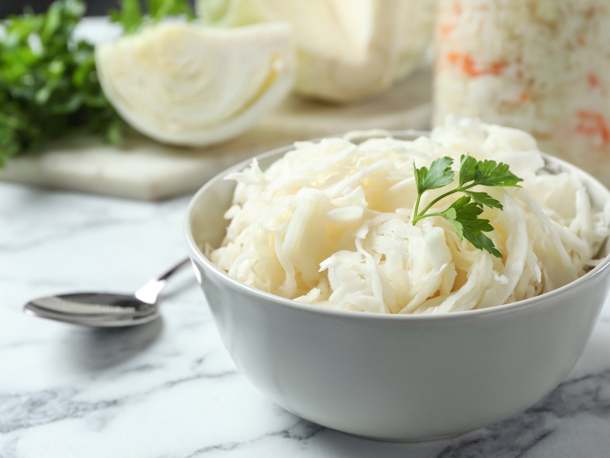 Südtiroler Krautsalat: leckere Beilage mit Fernweh-Garantie